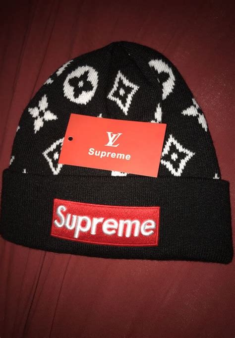 louis vuitton beanie white.